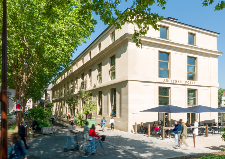 Ancienne Poste et Sept Lieux