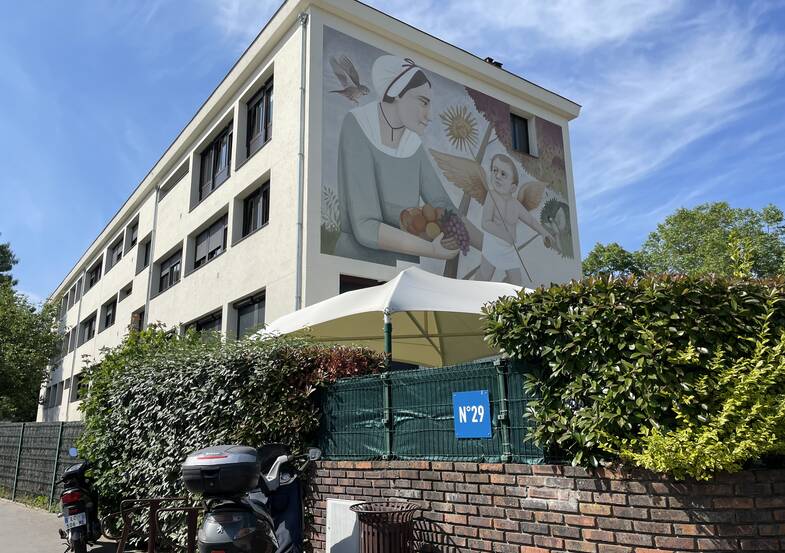 Façade de la maison de quartier Montreuil Prés-aux-Bois