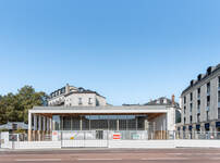Texte alt - Photo de l'avancement de la construction du nouvel office de tourisme situé à Versailles Rive Gauche 