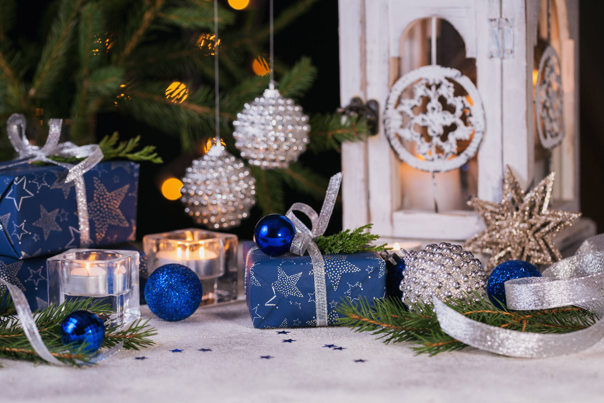Abstract Advent Background